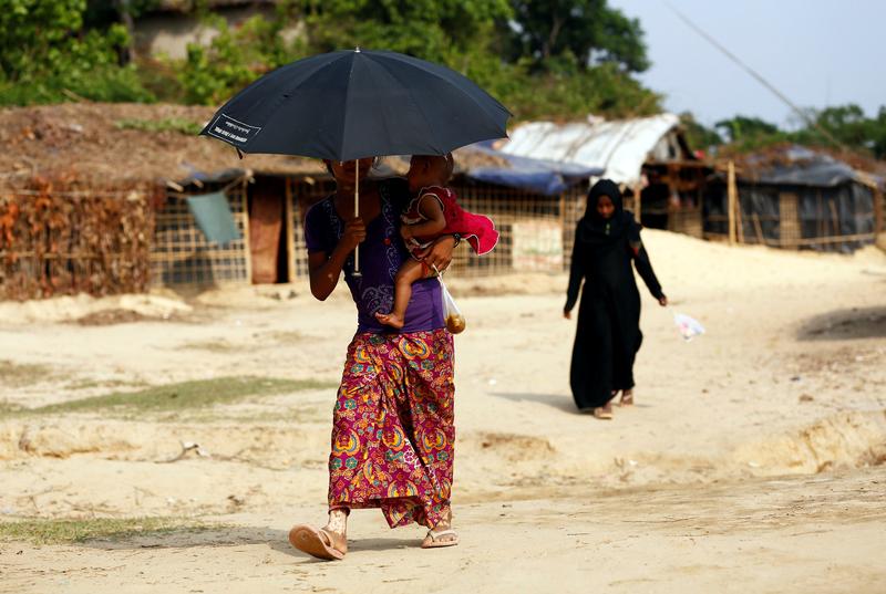 Cyclone brings destruction to Rohingya refugee camps in Bangladesh