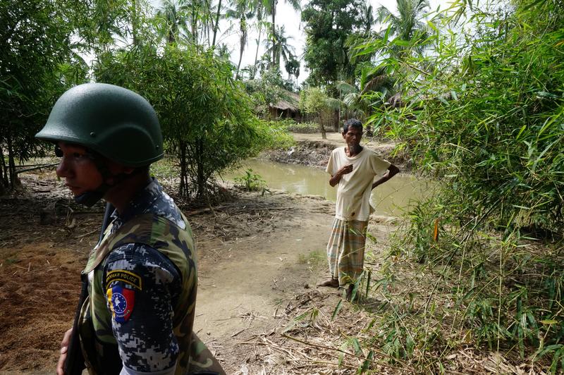 Burma sees insurgents behind Rohingya killings in Arakan State