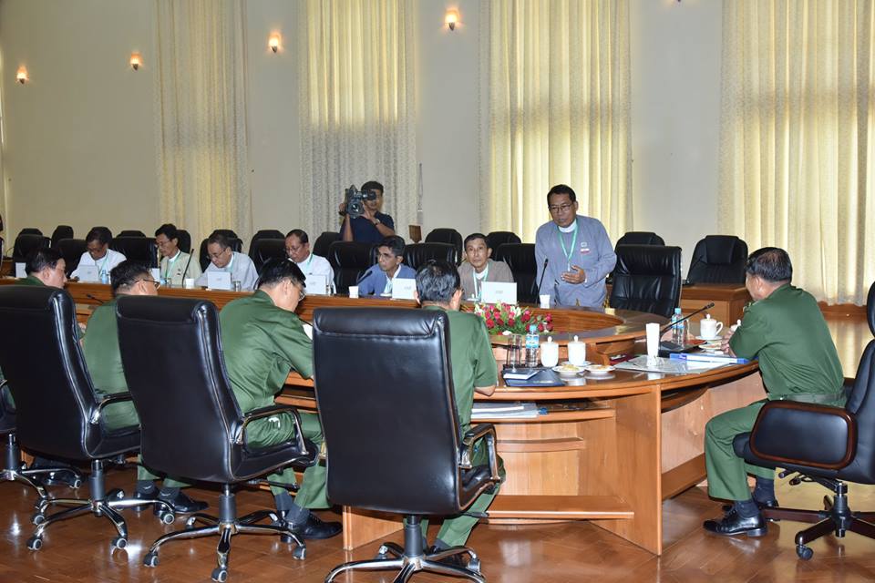 Army chief, major Arakanese political party meet as tensions in west simmer