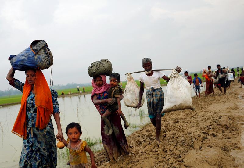 Nearly 90,000 flee Arakan violence to Bangladesh as humanitarian crisis looms