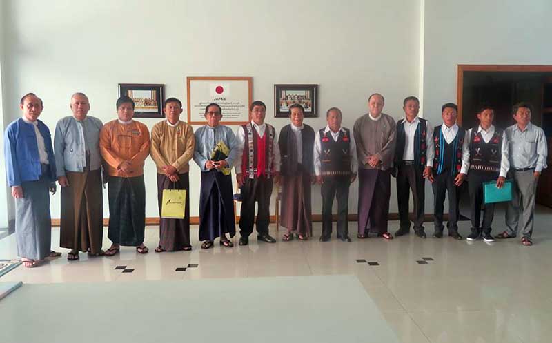 Burmese govt invites Naga rebels to peace talks