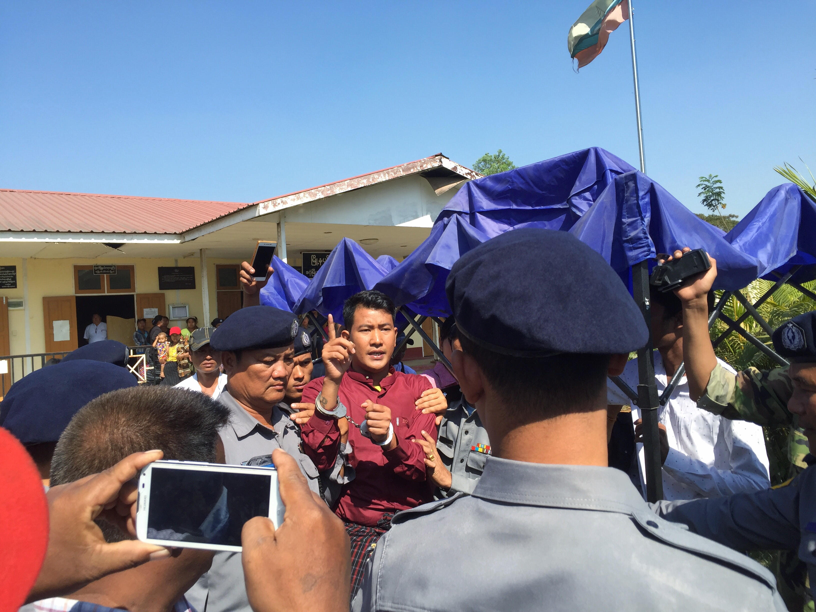 Over 150 CSOs demand release of former child soldier Aung Ko Htwe