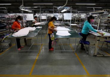 Rise of robots fuels slavery threat for Asian factory workers: analysts