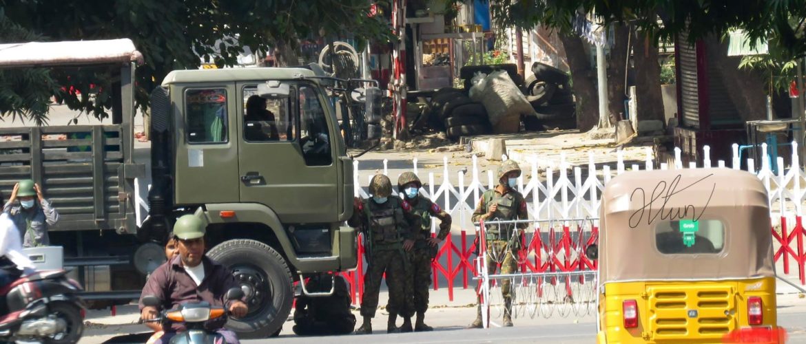 Increased military presence sets Mandalay residents on edge