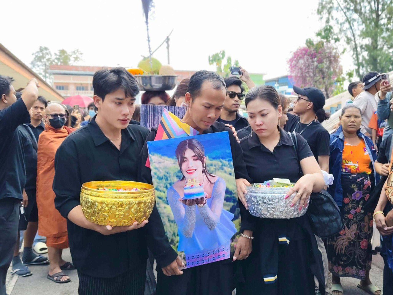 Thai police hunt for suspects in murder of Myanmar LGBTQ content creator in Mae Sot